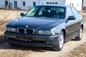 BMW E39 520i